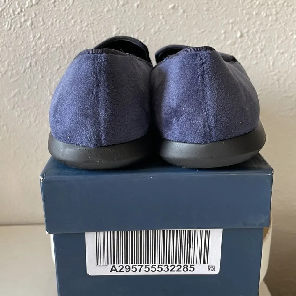 NIB Lori Goldstein Collection Indigo Blue Flats Size 8.5M